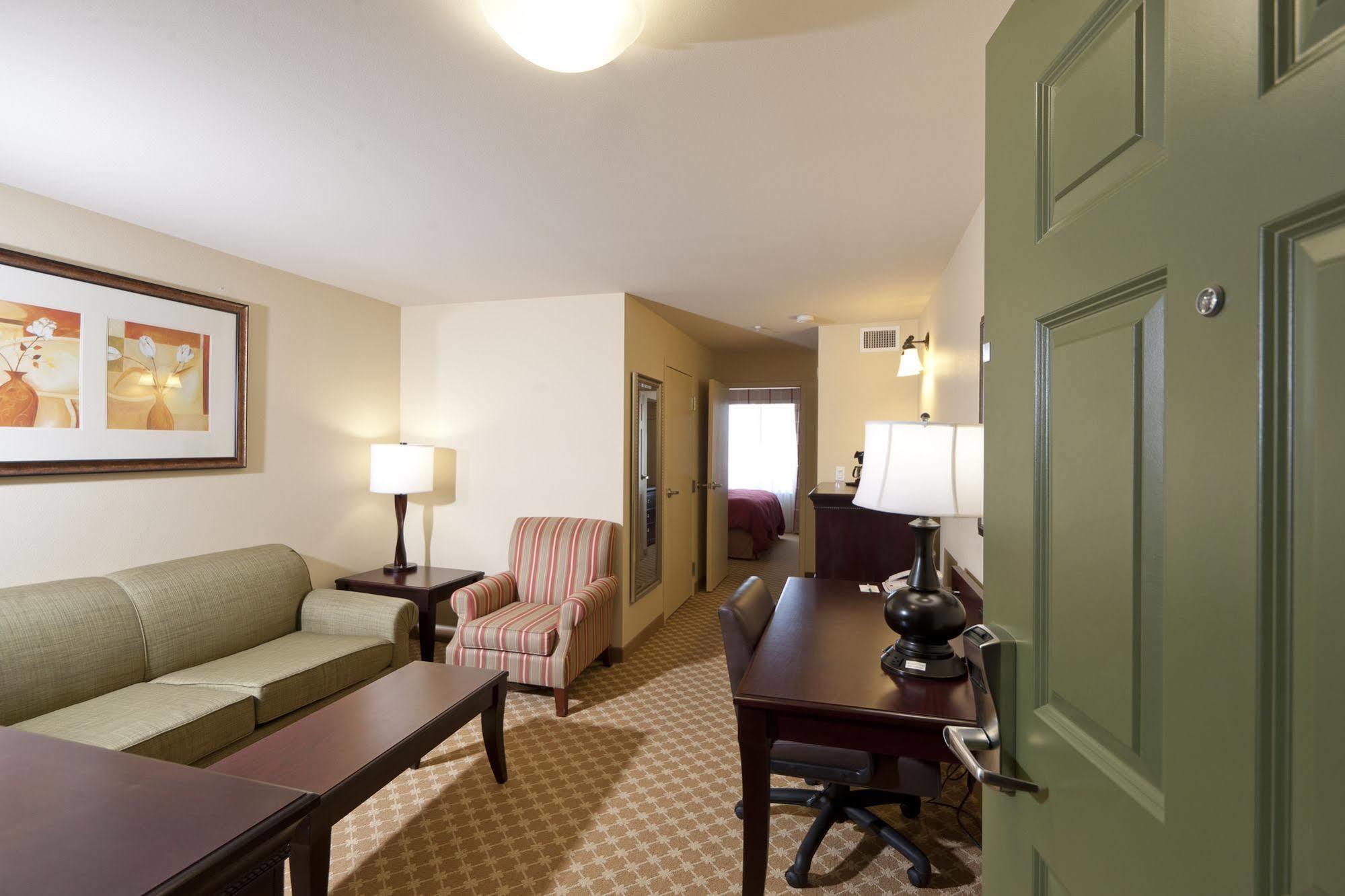 Holiday Inn & Suites - Barstow, An Ihg Hotel Quarto foto